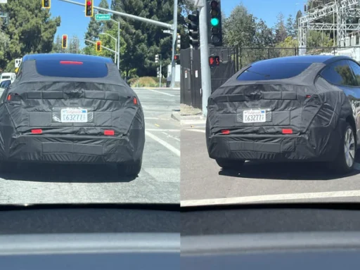 New_Tesla_Model_Y_Juniper_Prototype_Spotted_in_Palo_Alto