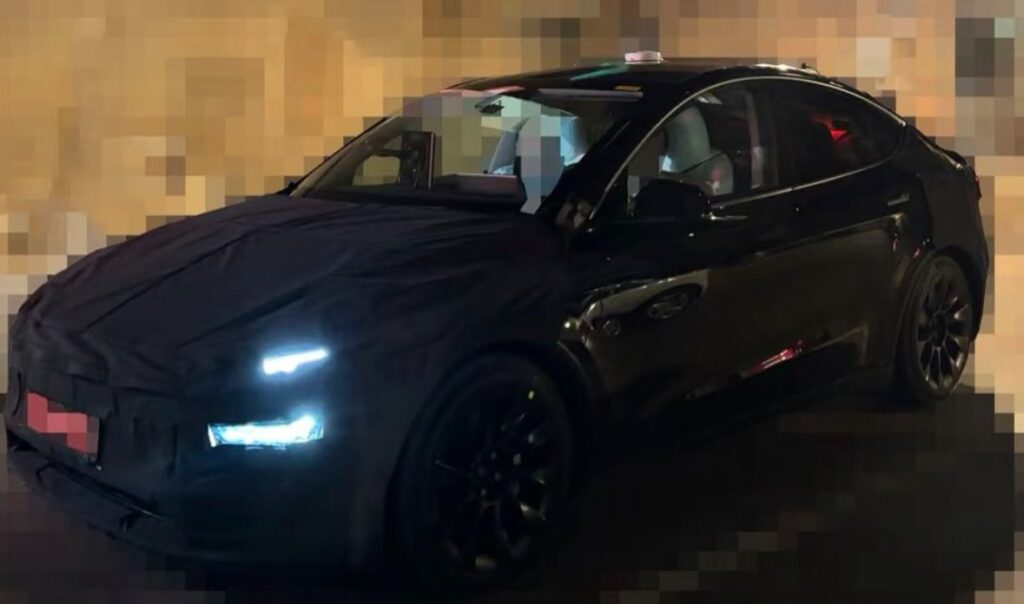 Tesla model Y juniper large lights