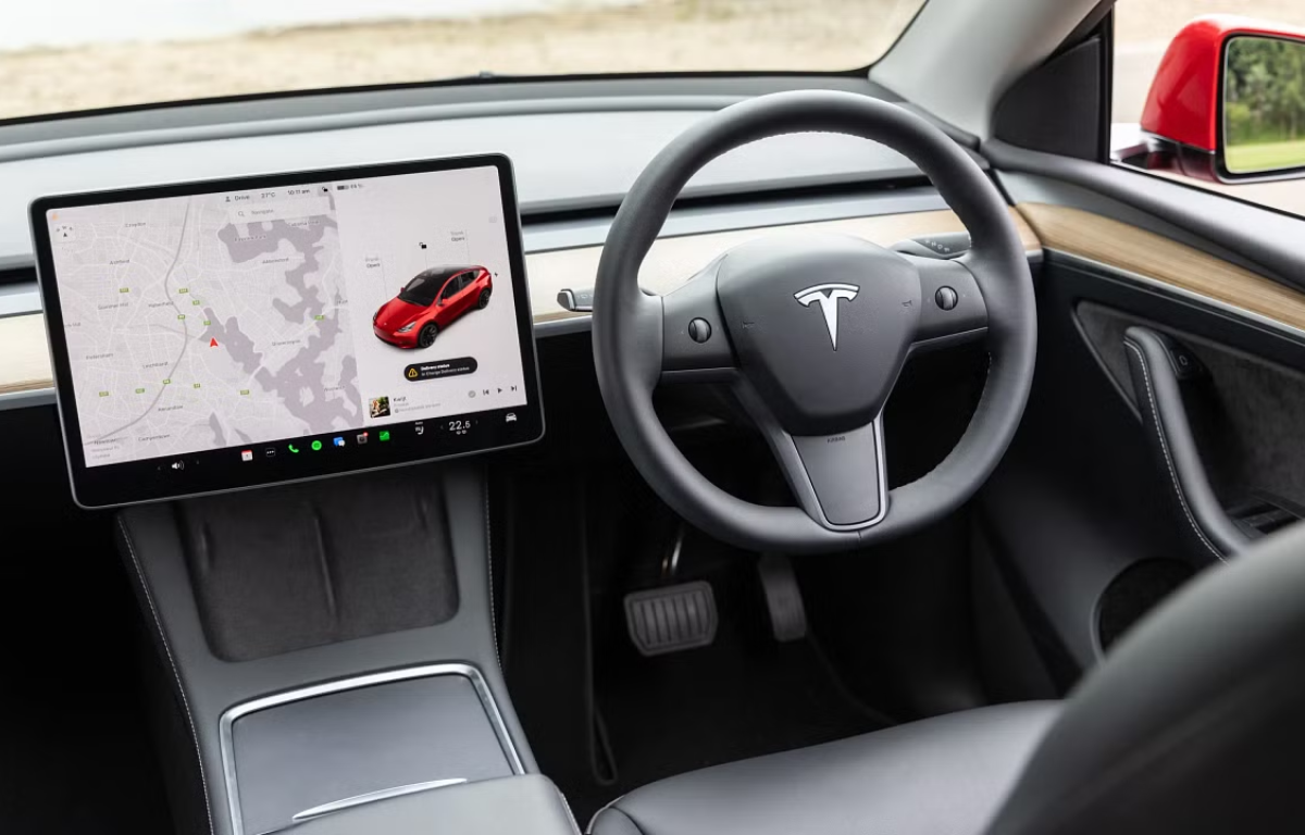 Tesla Phases Out Free Spotify Premium with Premium Connectivity Subscription