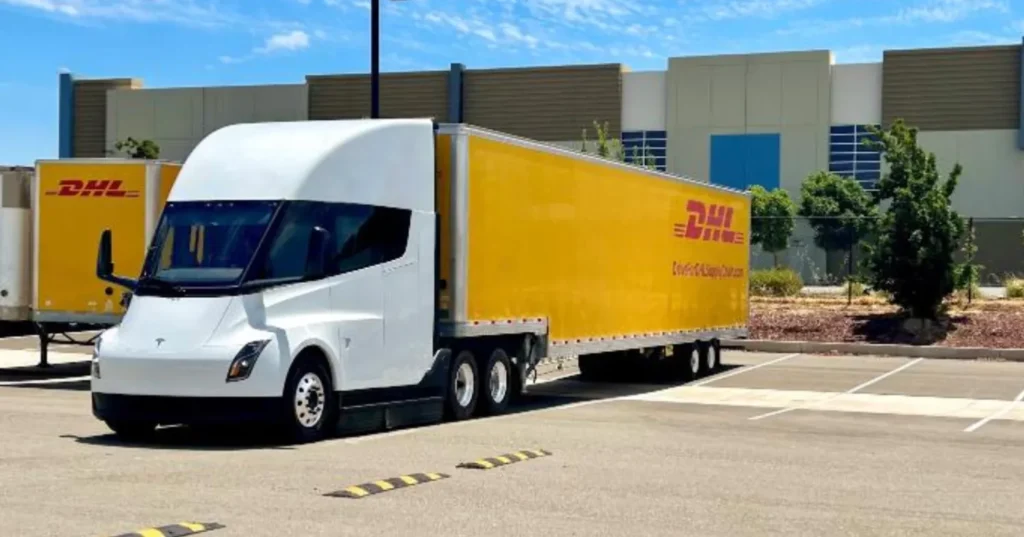 Tesla-Semi-DHL-