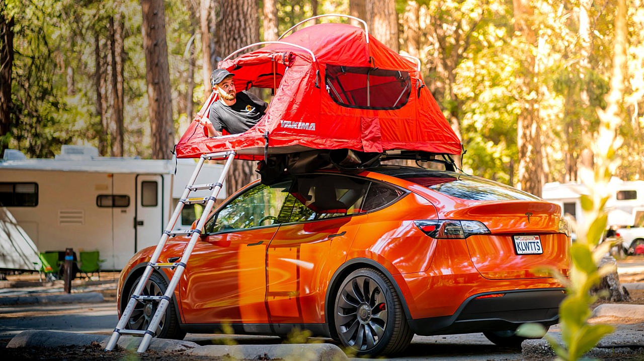 tesla-model-y-camping-tent-kilowatts