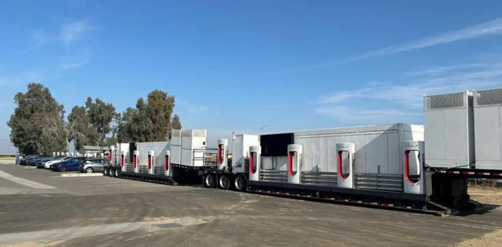 tesla mobile supercharger megapack