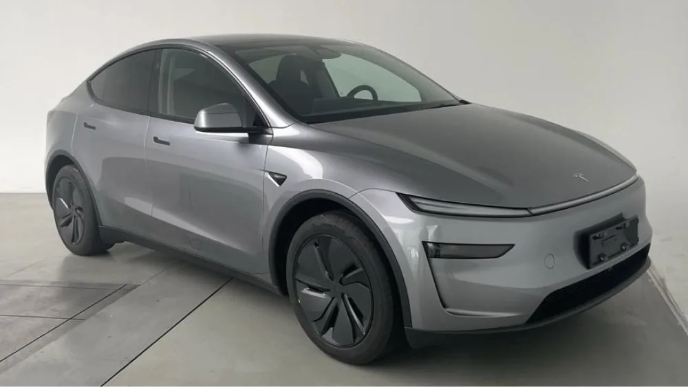 Model Y Juniper Real Images