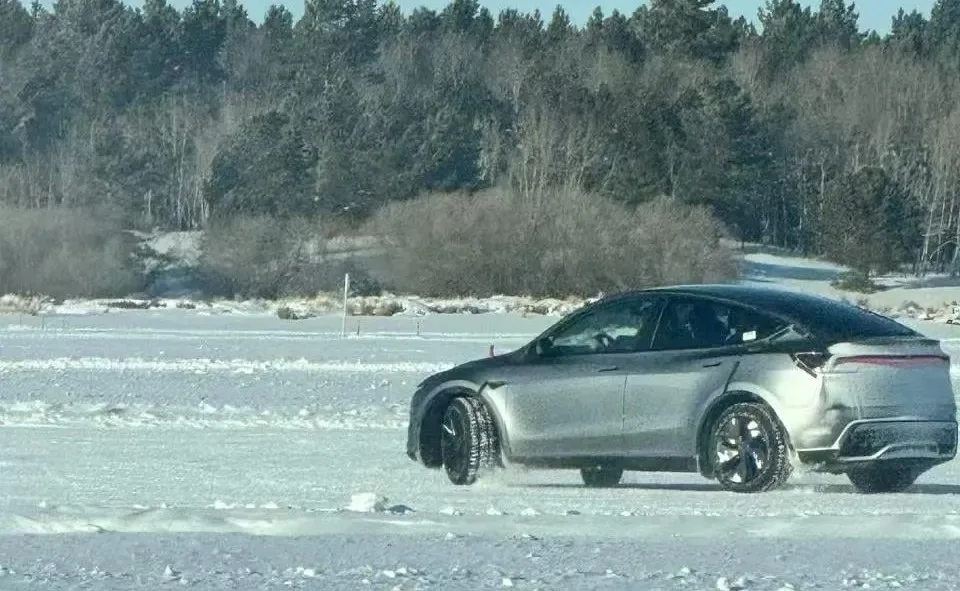 Tesla Model Y Juniper leaked images first look