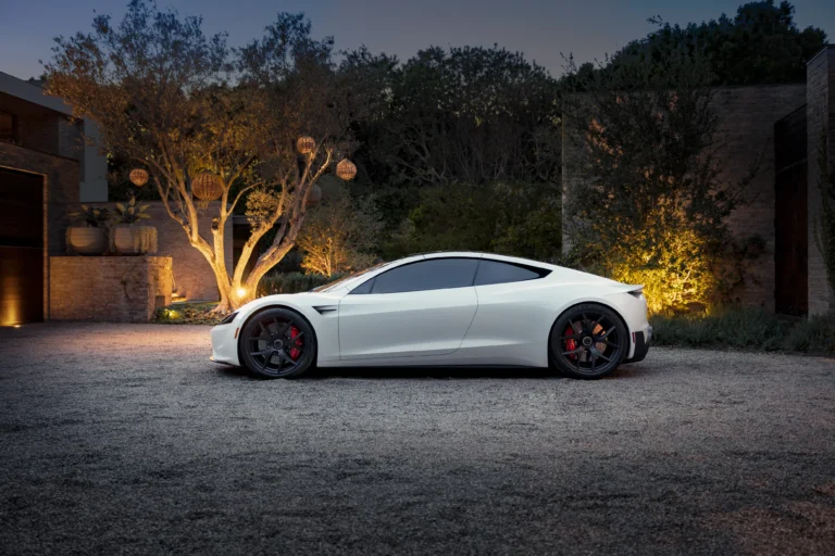 McGregor no-fly zone begins ahead of Tesla’s Roadster unveiling