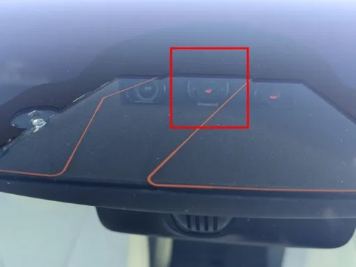 Tesla Smart Camera Cleaning