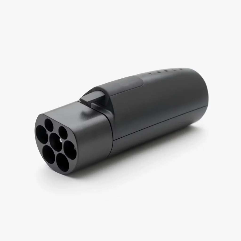 Vehicle-to-Load (V2L) for Model Y L