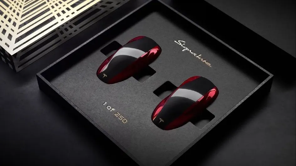 Signature Edition key fob