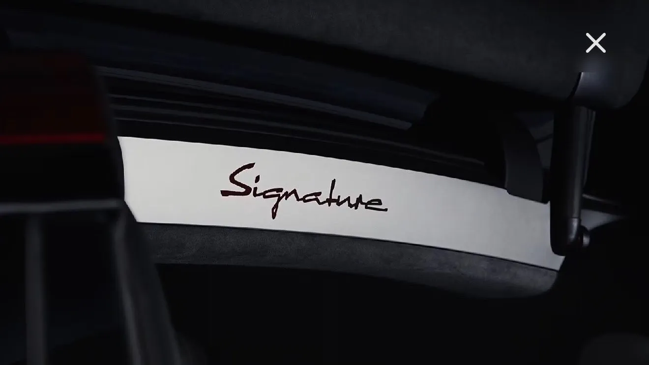 Signature marked race track