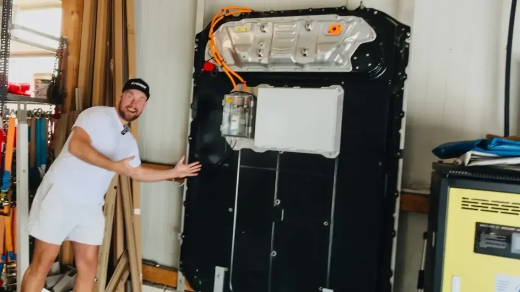 Tesla Model 3 - home storage system