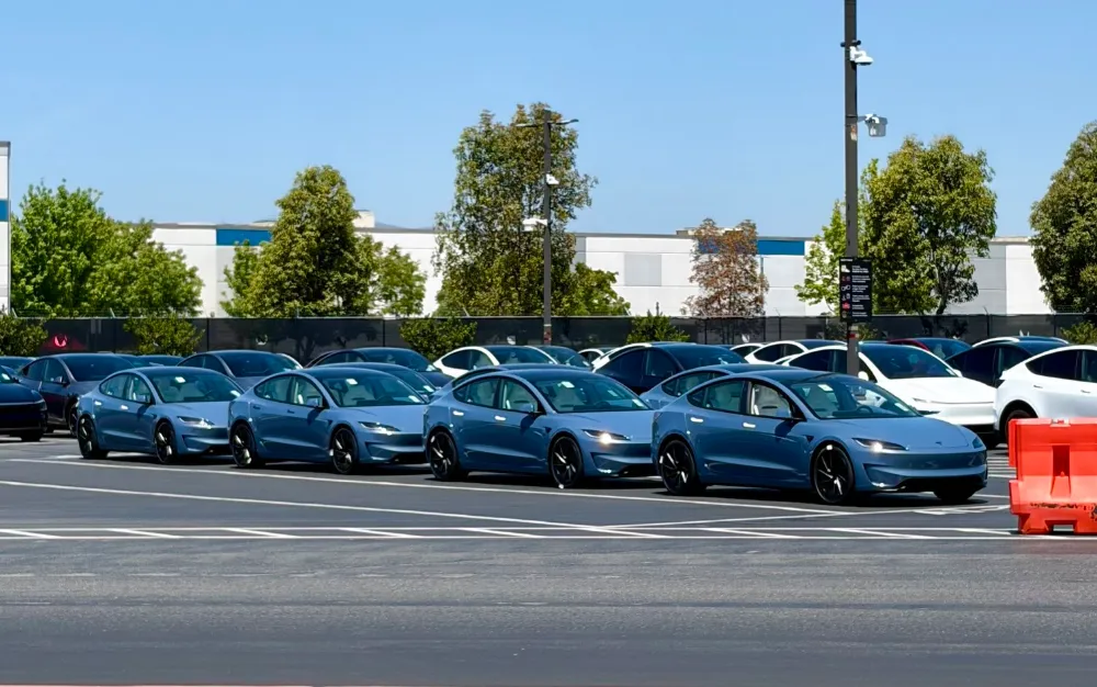 Tesla Model 3 Frost Blue