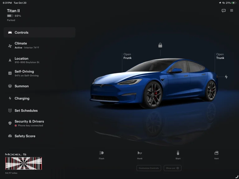 Tesla redesigns its app for tablets and foldables, with more updates planned